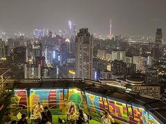 -广州中心皇冠假日酒店