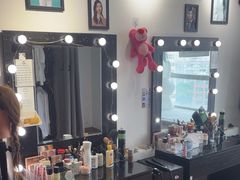 -红像馆连锁精致证件照职场照(中关村店)