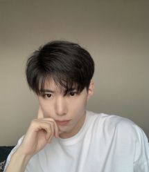 -东方美妍小鹏造型