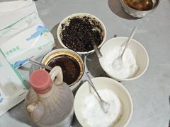 -正宗杨记普洱酸醋米线(总店)