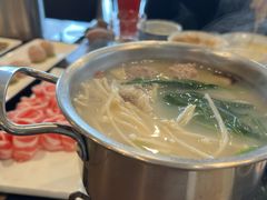 -不老仙金汤虾丸火锅