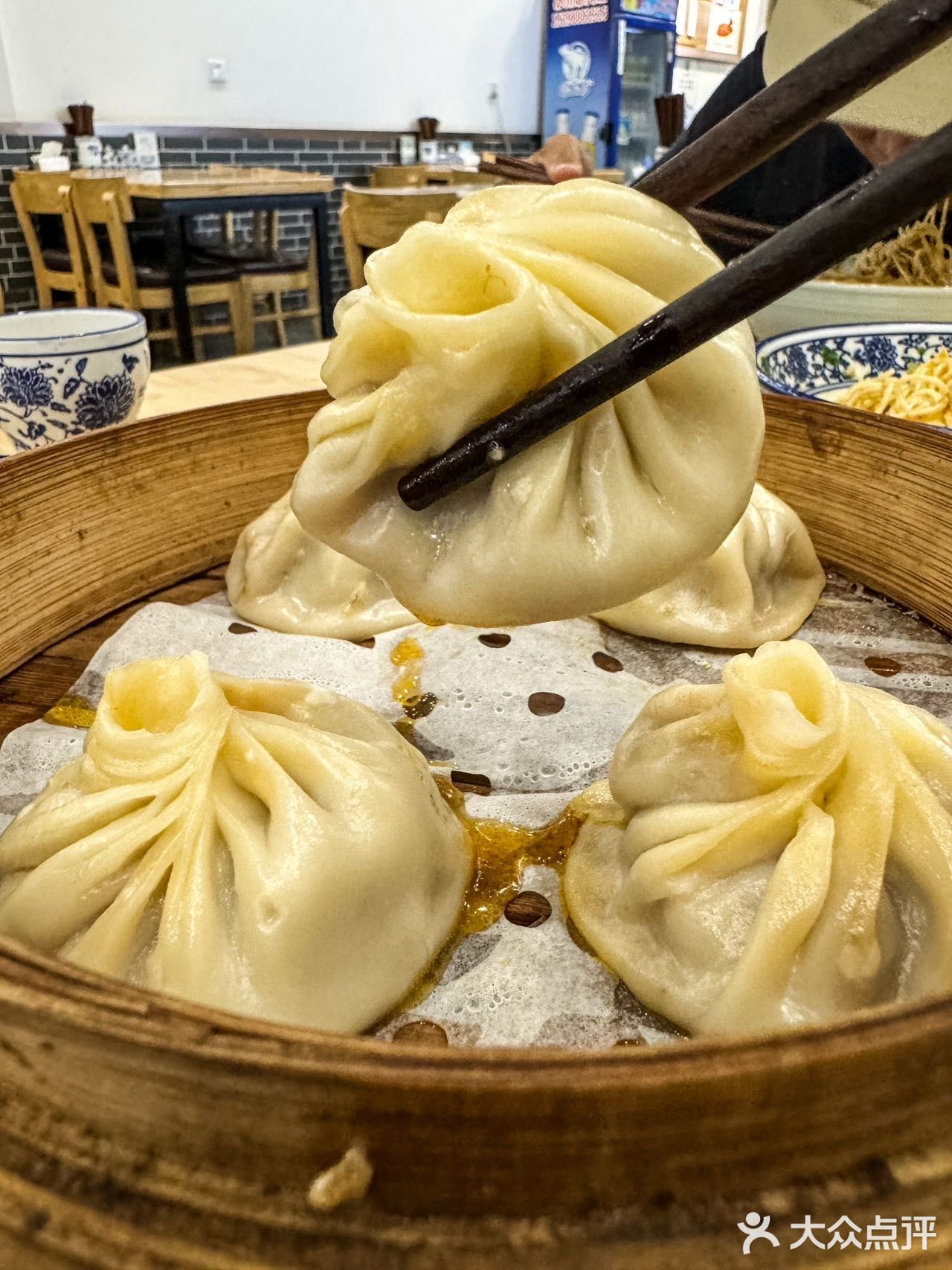 每次来观前街，都不容错过的一碗“三虾面”。