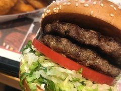 -The Habit Burger Grill 哈比特汉堡(爱琴海店)