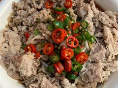 鲜藤椒煮肥牛-一轩饺子馆(丽都店)