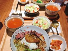 炙烧鹅肝小排碗-POKEE VIA&Brunch·维娅(重庆来福士店)