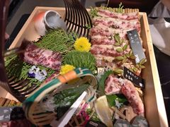 -山川小町·极番烧肉(新地假日广场店)