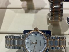 -亨吉利世界名表中心(华润万象城店)