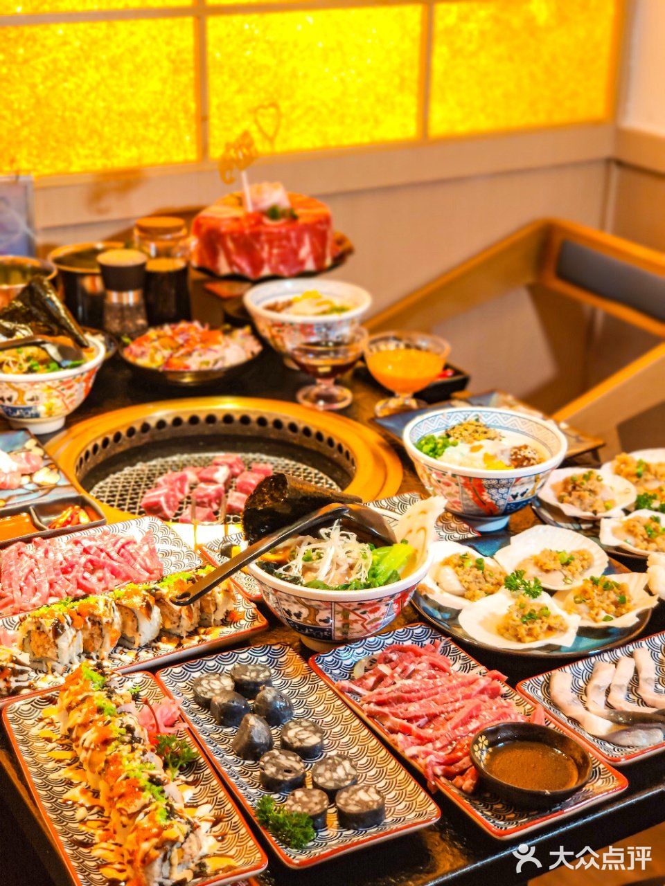 重庆光环颜值打卡日料店，光影庭院+日料美食🥰 