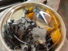 红豆芒果刨冰-美肴冰品·汉堡·牛腩饭(总店)