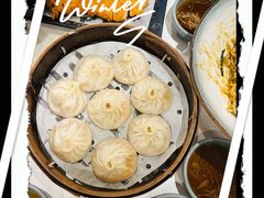 -馋三尺蟹粉小笼(人民广场店)