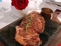 -Erman岩烧牛排(虹桥南丰城店)
