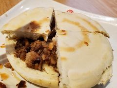 白吉饼肉夹馍-高望村老王家(南光店)