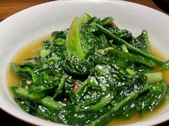 -吃饭皇帝大土家民族菜(正大广场店)