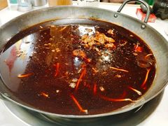 麻辣火锅兔-赞花婆鲜兔辣卤火锅