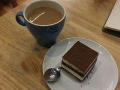 -猫的天空之城概念书店(杭州南宋御街店)