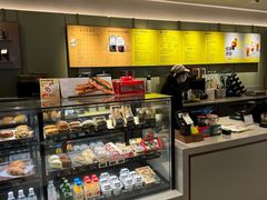 -星巴克臻选(上海中环广场2F店)