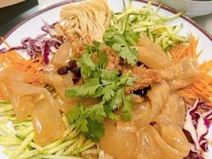 爽口大拉皮-龙香居海鲜家常菜饭店·特色驴肉·古城浑锅