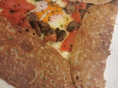 鸡蛋蘑菇熏肉荞麦可丽饼-RAC BAR(安福路店)