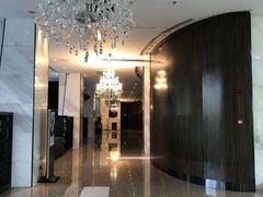 -上海虹桥西郊假日酒店