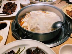 酸萝卜鸭架汤-守柴炉烤鸭(科华中路王府井店)