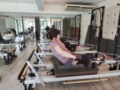 -无界瑜伽普拉提