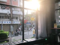 -如家商旅酒店(上海外滩南京路步行街地铁站店)
