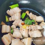 这样的虎皮鸡蛋红烧肉真心好吃(´ε｀ )♡