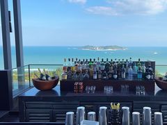 -瑰丽酒店·海吧·天际下午茶·现场DJ·天台酒吧