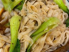 -霸蛮湖南菜·牛肉粉(荣京西街店)