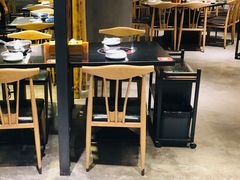 大堂-尚合里潮汕牛肉火锅(海沧店)