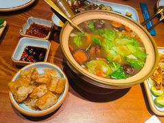 淡马锡肉骨茶-马来西亚肉骨茶汤·招牌螃蟹·烧鸡·呷喱吧吧(海上世界店)