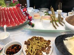 -德天肥牛海鲜火锅(龙吟坊店)