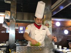 -利昂法式铁板主题餐厅(新奥购物中心店)