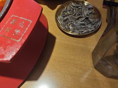 -三顾烤庐·烤鱼·烧烤·龙虾(奉贤店)