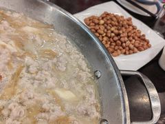 -老来福·非遗酸汤兔(凯旋路店)