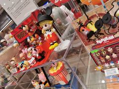 -泡泡玛特POPMART(国金街店)