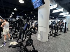 -TMG潮流健身(奥体莲荷里店)