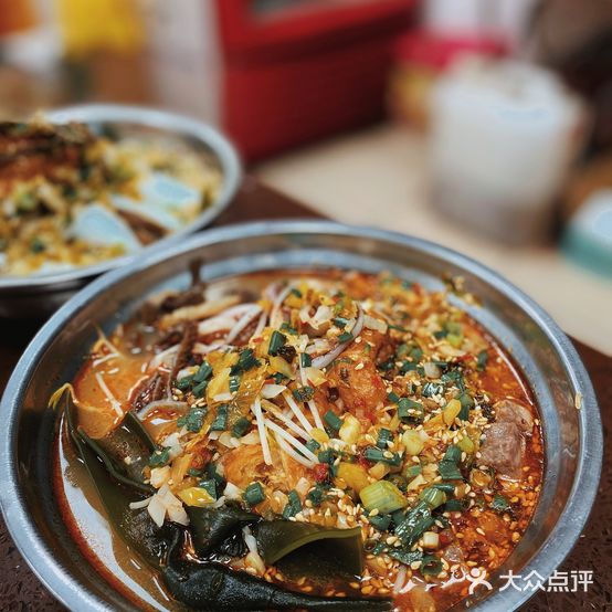 兰姐牛杂店(容新路店)