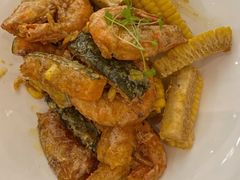 -港丽餐厅(高德置地店)