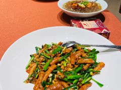 韭菜炒海肠-船歌·鱼水饺青岛菜(闽江二路店)