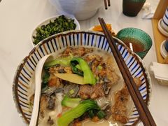 -鲜越鲜鱼粉(财富购物中心店)