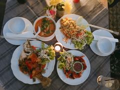 -Dash Teak House