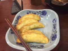 -老新隆牛肉锅贴(新街口店)