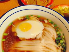 -矮子粉店1985·长沙米粉(湘春路店)