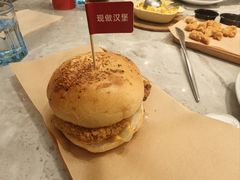 -必胜客(松雷店)