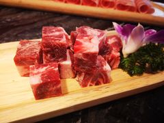 -热火朝天鲜切牛肉火锅(南强街巷店)