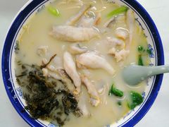 招牌黄鱼面-明呈黄鱼面馆(斜土路店)