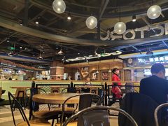 大堂-食通天美食广场(华润万象城店)