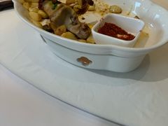 -老船夫婚宴婚庆会馆(延吉路店)