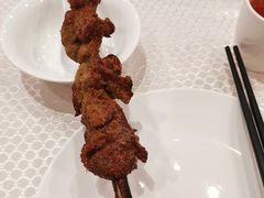 枝条羊肉串-巴扎美食·新疆菜·西域歌舞表演餐厅(新疆大厦店)